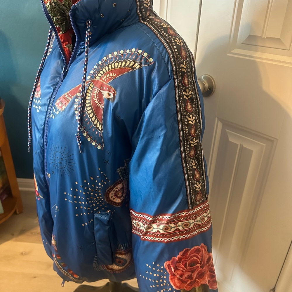 Farm Rio Reversible Mystic Puffer Jacket size S/M - Picture 8 of 12
